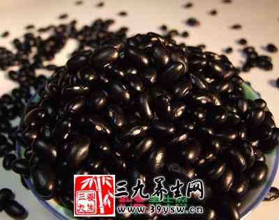 股骨头坏死多吃黑五类食品，补气又补血
