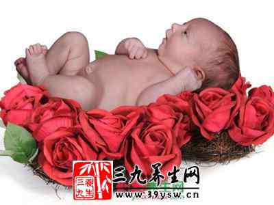 新生儿腹泻，家长别慌张